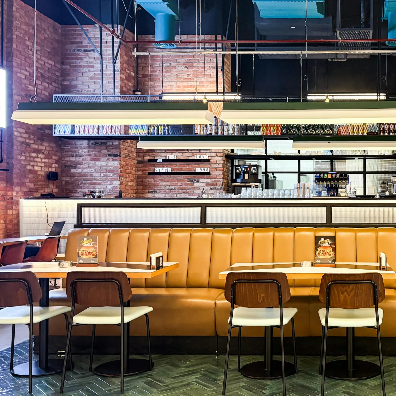 Restaurants & Hospitality
